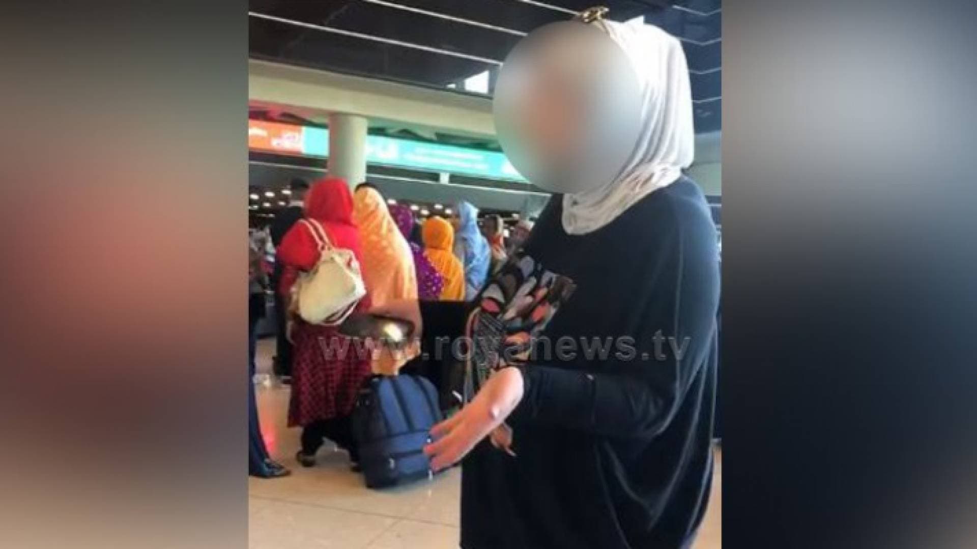 سيدة "خلي بابا يتدخل" تثير انتقادات الأردنيين وسط إشادة بإجراءات الحكومة في مواجهة كورونا