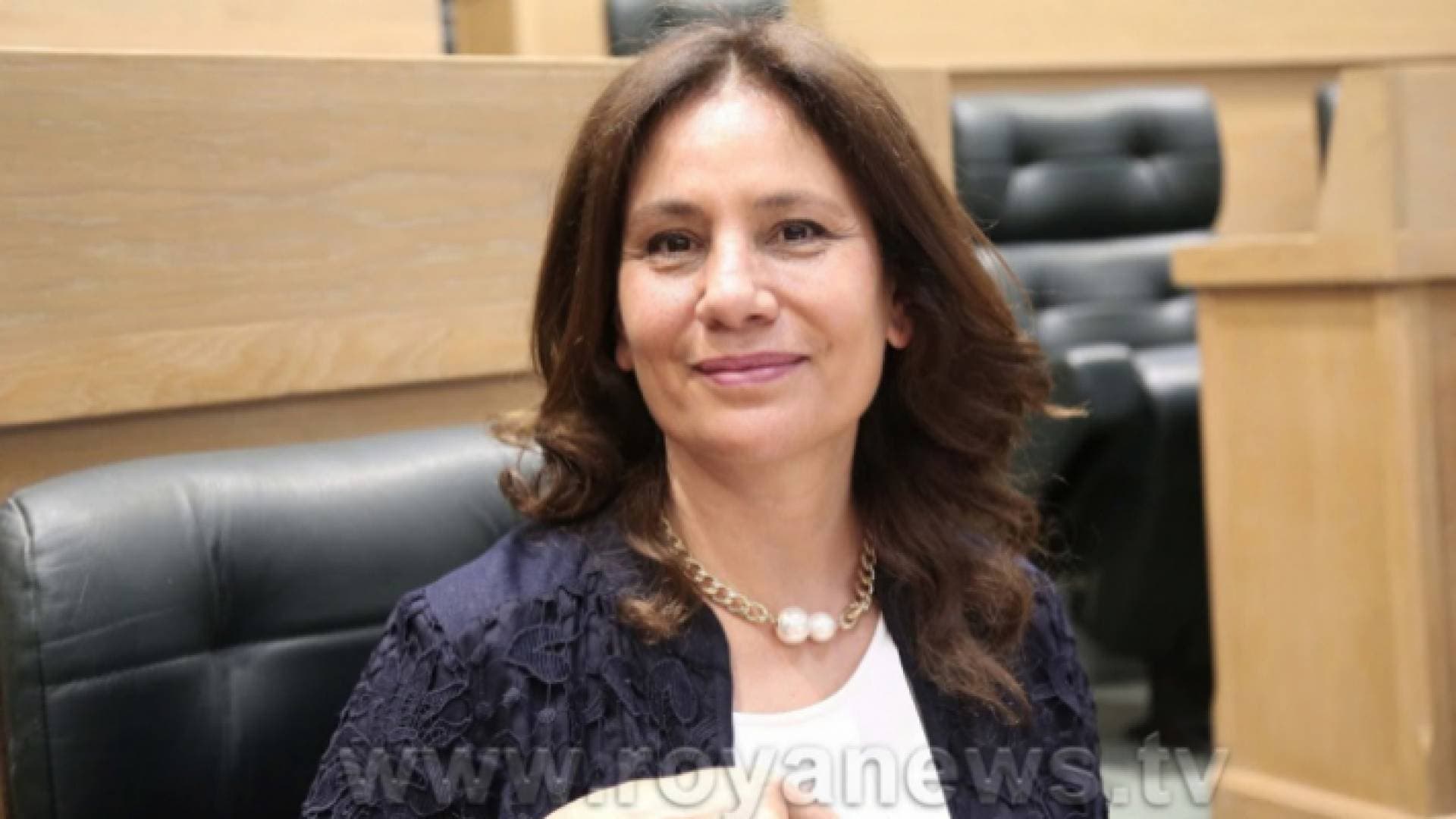 زواتي تؤكد ضرورة التخفيف على المواطنين في هذه الظروف