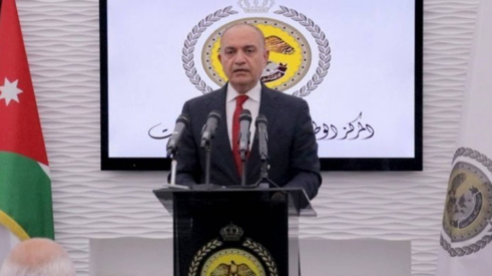 العضايلة: انخفاض في عدد المخالفات وضبط أشخاص يستخدمون تصاريح مزورة.. فيديو