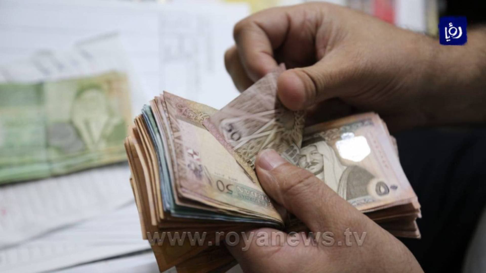 إصدار دليل العاملين بقطاعي البنوك والصرافة للوقاية من كورونا.. تفاصيل وصور