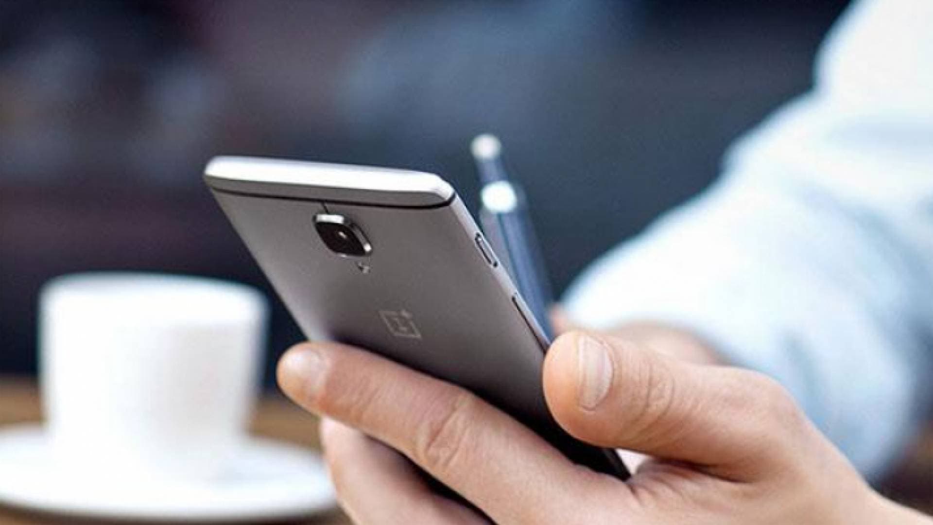 تعرفوا على آلية الحصول على تصاريح خاصة بالخروج من منازلكم أوقات حظر التجول
