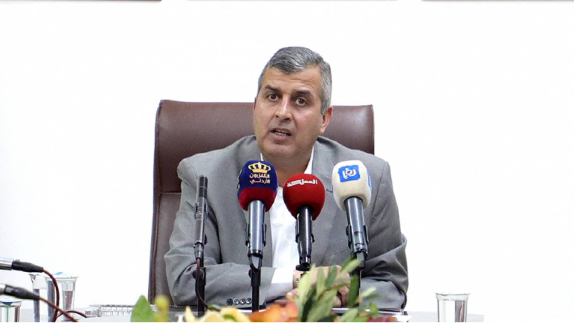 الإعلان عن آلية منح تصاريح المرور للمزارعين وأصحاب الأعمال الزراعية