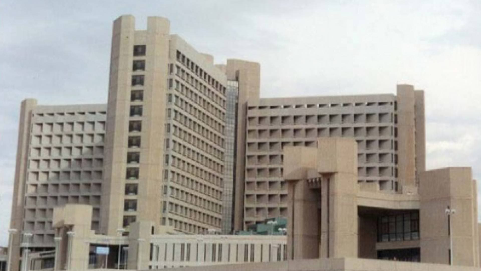 مستشفى الملك المؤسس توصيل الوصفات الشهرية للمرضى بداية الاسبوع المقبل- رابط