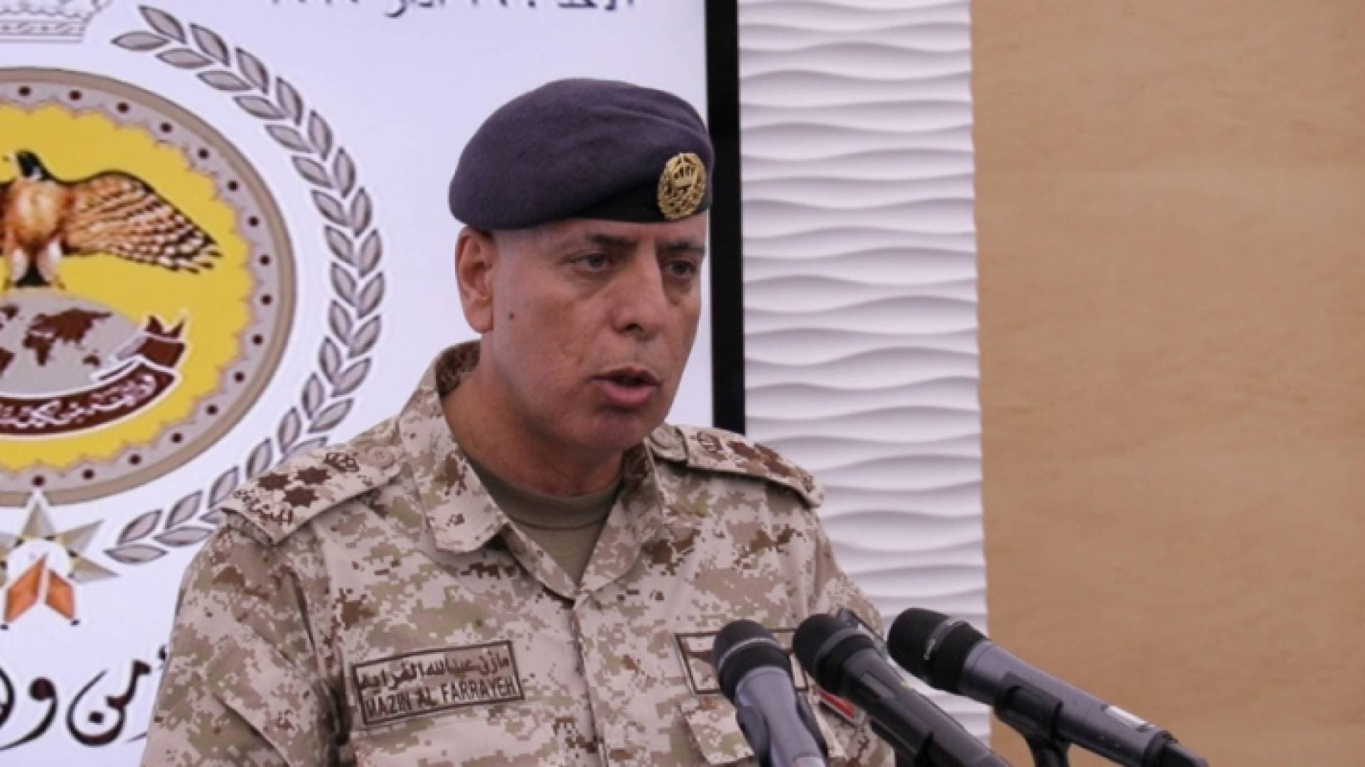 الفراية : قرارات مرتقبة بشأن السائقين القادمين عبر حدود العمري