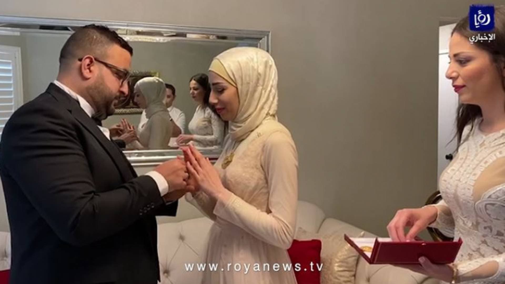 بحضور 4 أشخاص.. حفل زفاف أردني في أمريكا بـ "زمن الكورونا".. فيديو