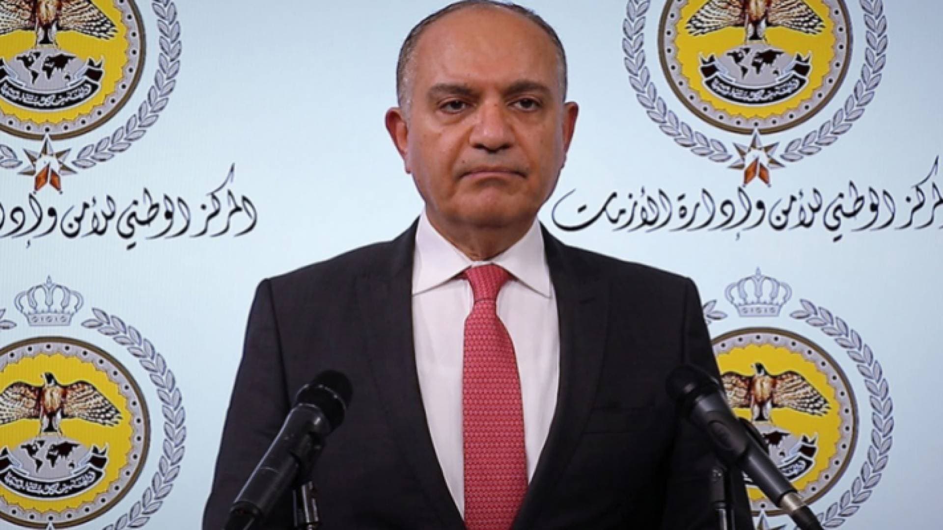 السماح للمواطنين باستخدام مركباتهم الخاصة اعتبارا من الأربعاء وفق ضوابط - فيديو