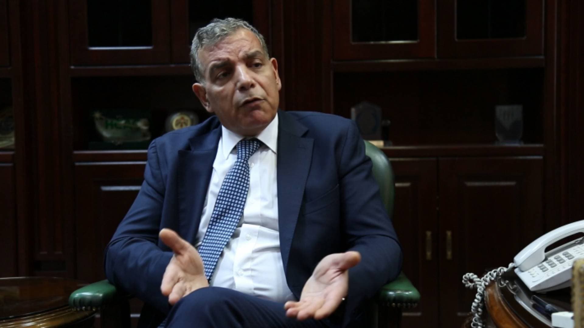 وزير الصحة يتحدث لقناة فرنسية حول بدايات مواجهة كورونا وحرية الإعلام