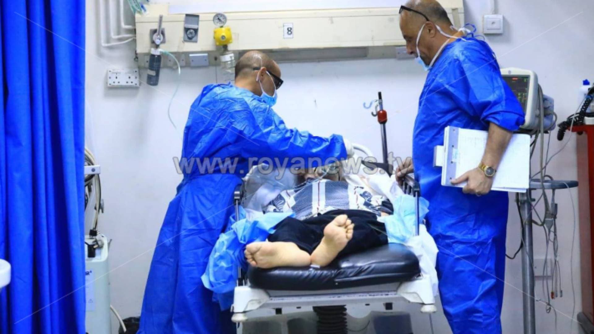 الحكومة تؤكد دعمها للعاملين بالقطاع الصحي وعدم المساس بقوتهم.. تفاصيل