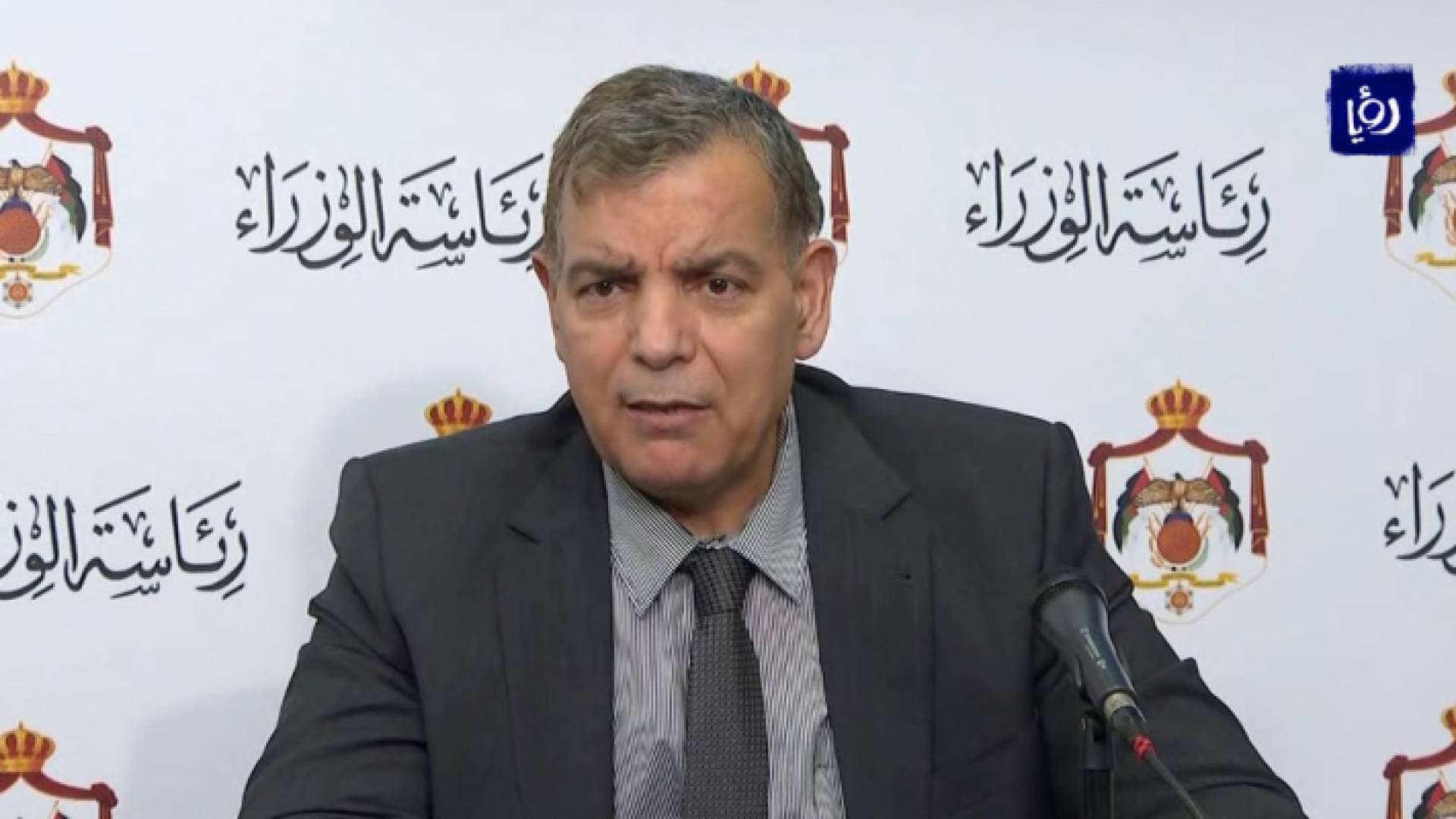 وزير الصحة: طلبت من أعضاء لجنة الأوبئة عدم التصريح منعا للتضارب