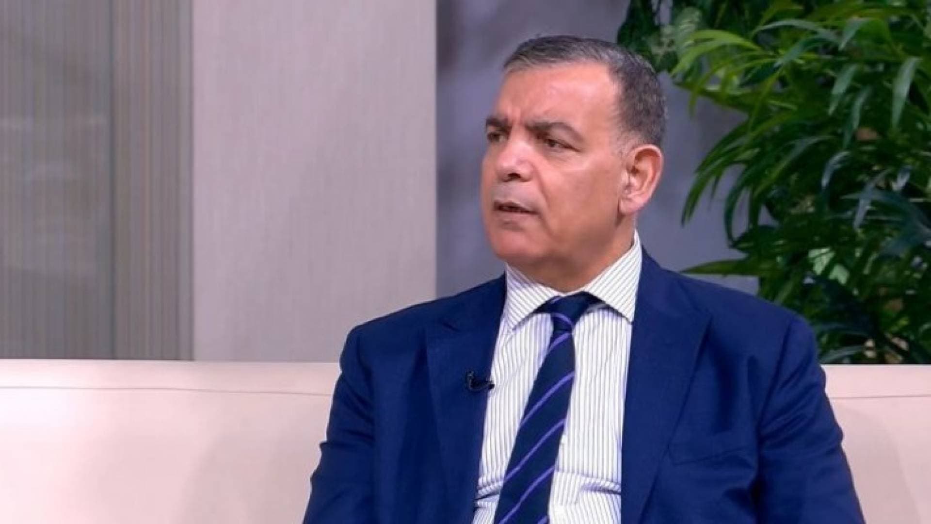 جابر: وصلنا الى مرحلة متقدمة من السيطرة على كورونا.. والعالم ينظر الى الأردن بأمل
