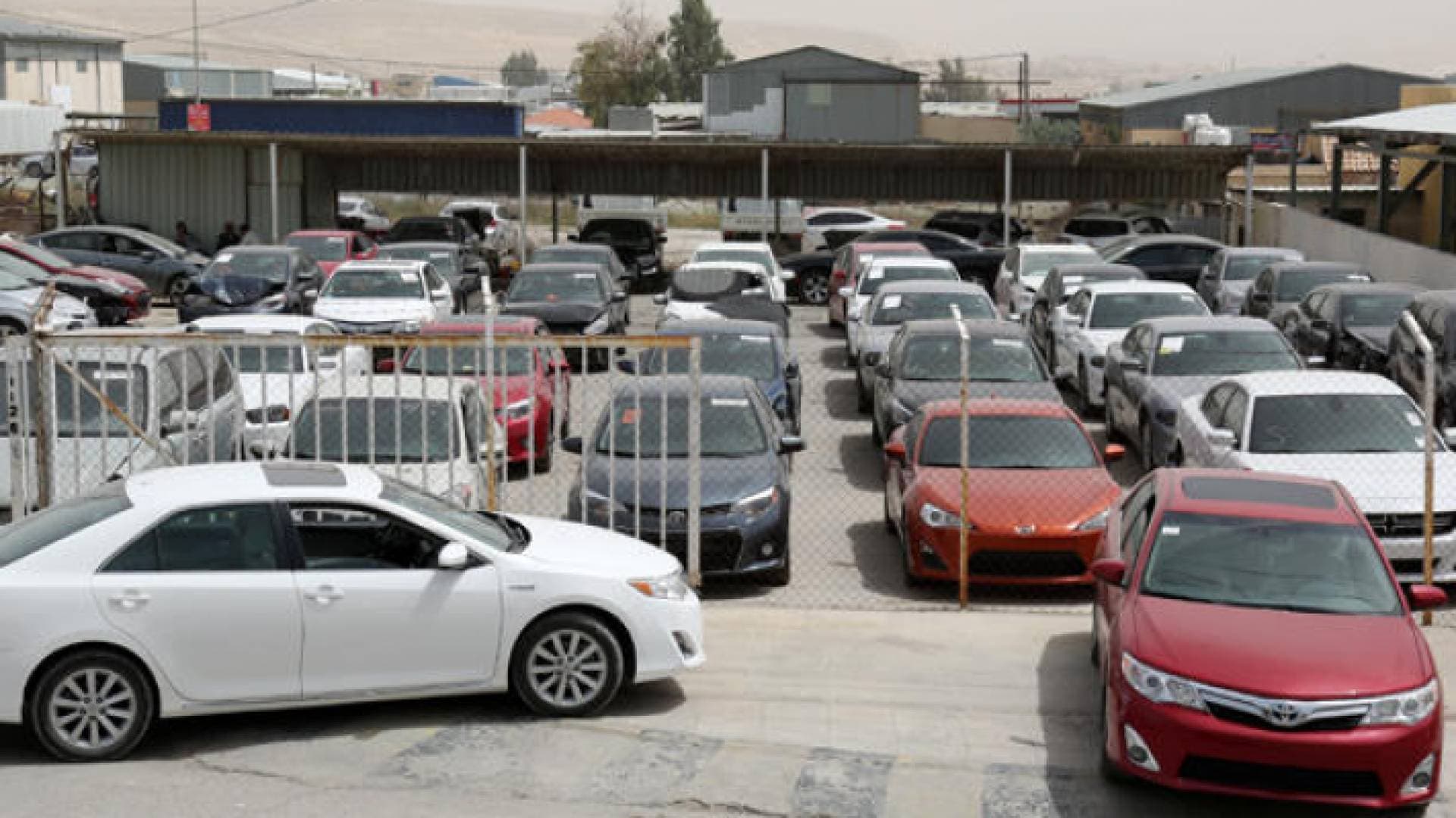البستنجي: 39 % نمو التخليص على المركبات في "المنطقة الحرة" منذ رفع الحظر
