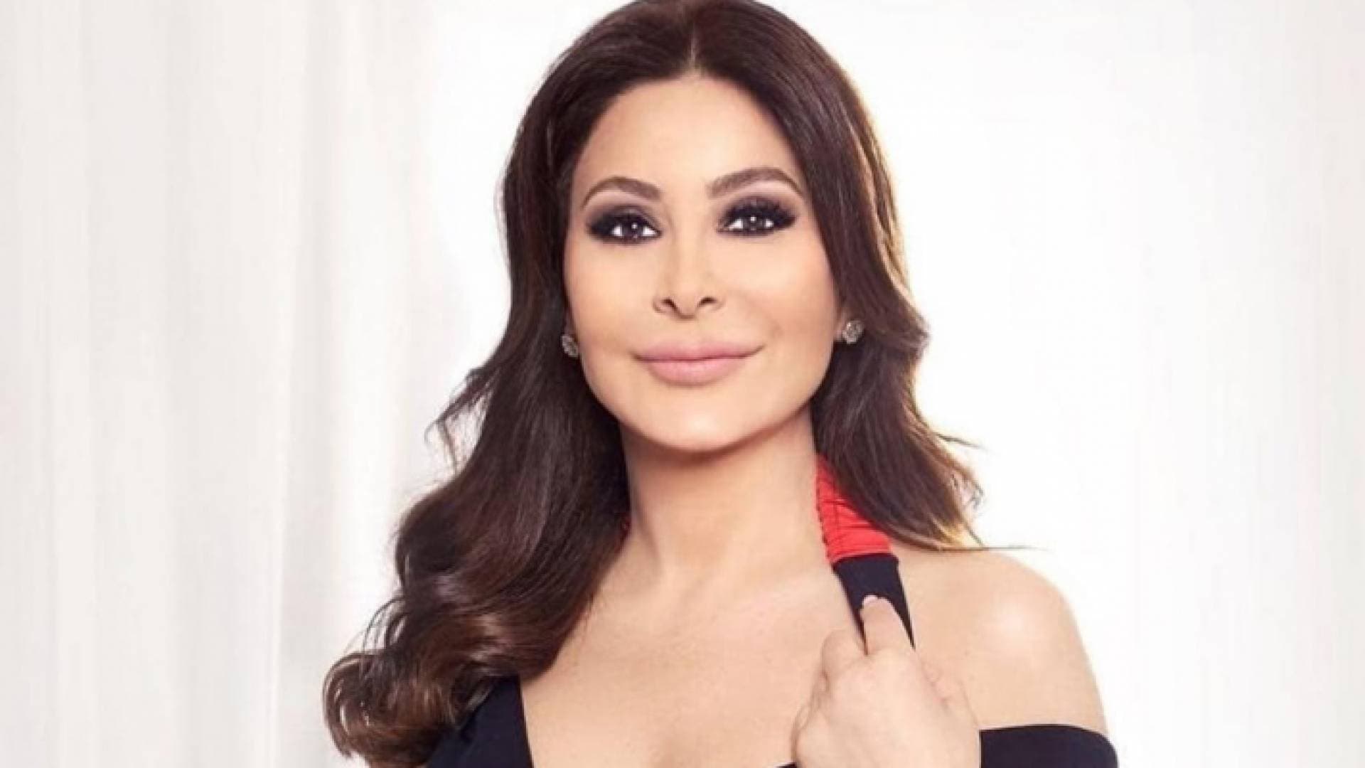 إليسا تستريح من ضغوطات الحياة وتذهب للبحر بصحبة كلبها "صورة"