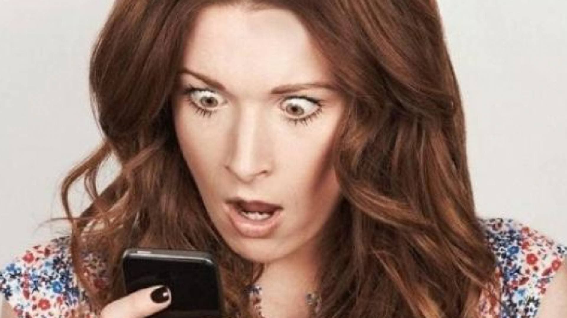 الإفتاء المصرية: "تجسس الزوجة على موبايل الزوج حرام شرعا"