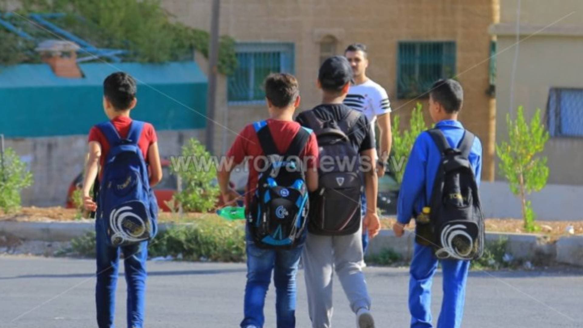 "التربية" توجه رسالة هامة للطلبة والمعلمين مع بدء العام الدراسي في ظل كورونا.. فيديو وتفاصيل