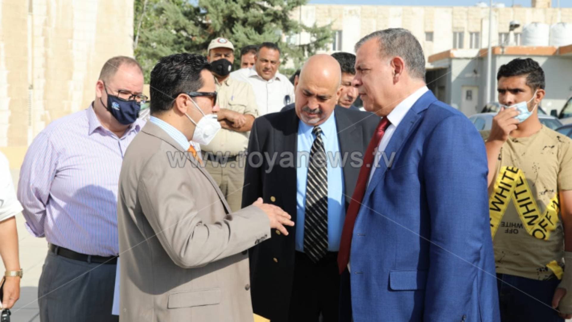 مدير مستشفيات البشير زريقات يتراجع عن استقالته عقب لقاء وزير الصحة.. فيديو