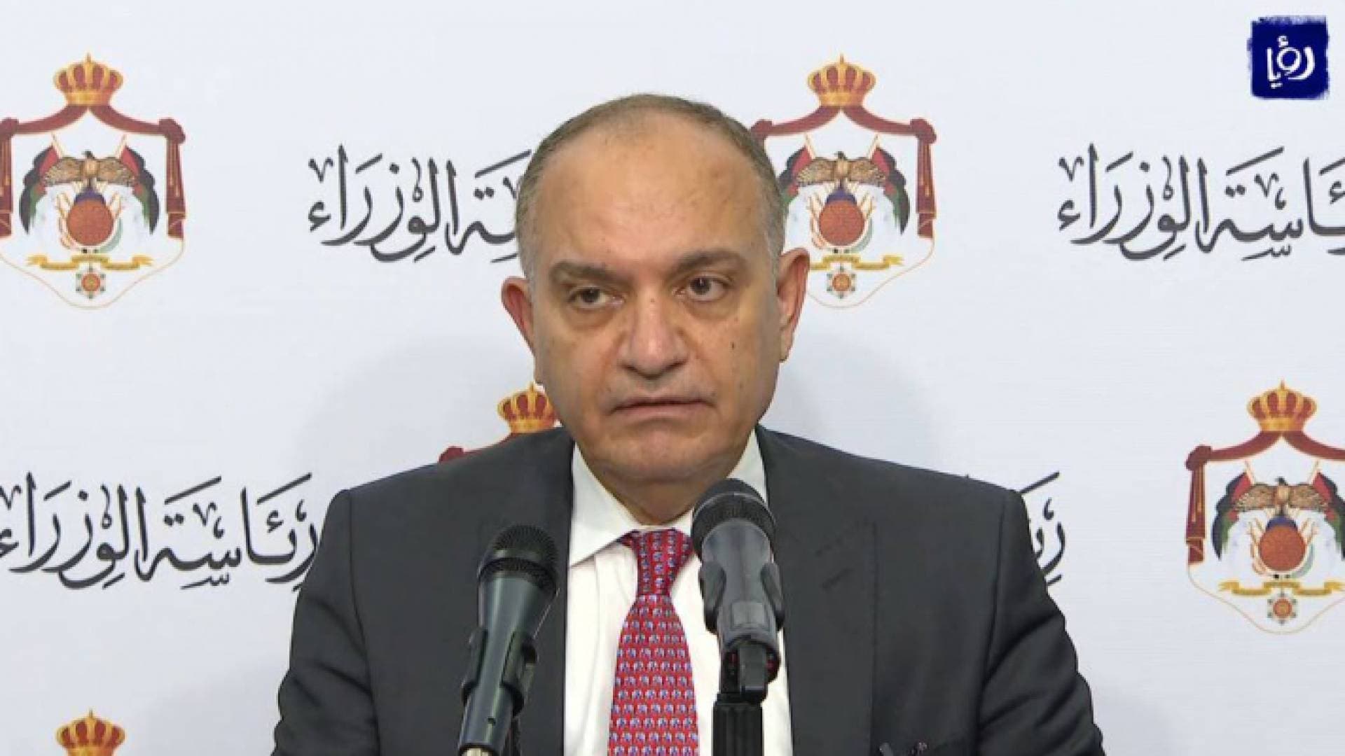 الحكومة: تقليص ساعات الحظر الليلي ولا حظر شامل هذا الاسبوع.. فيديو
