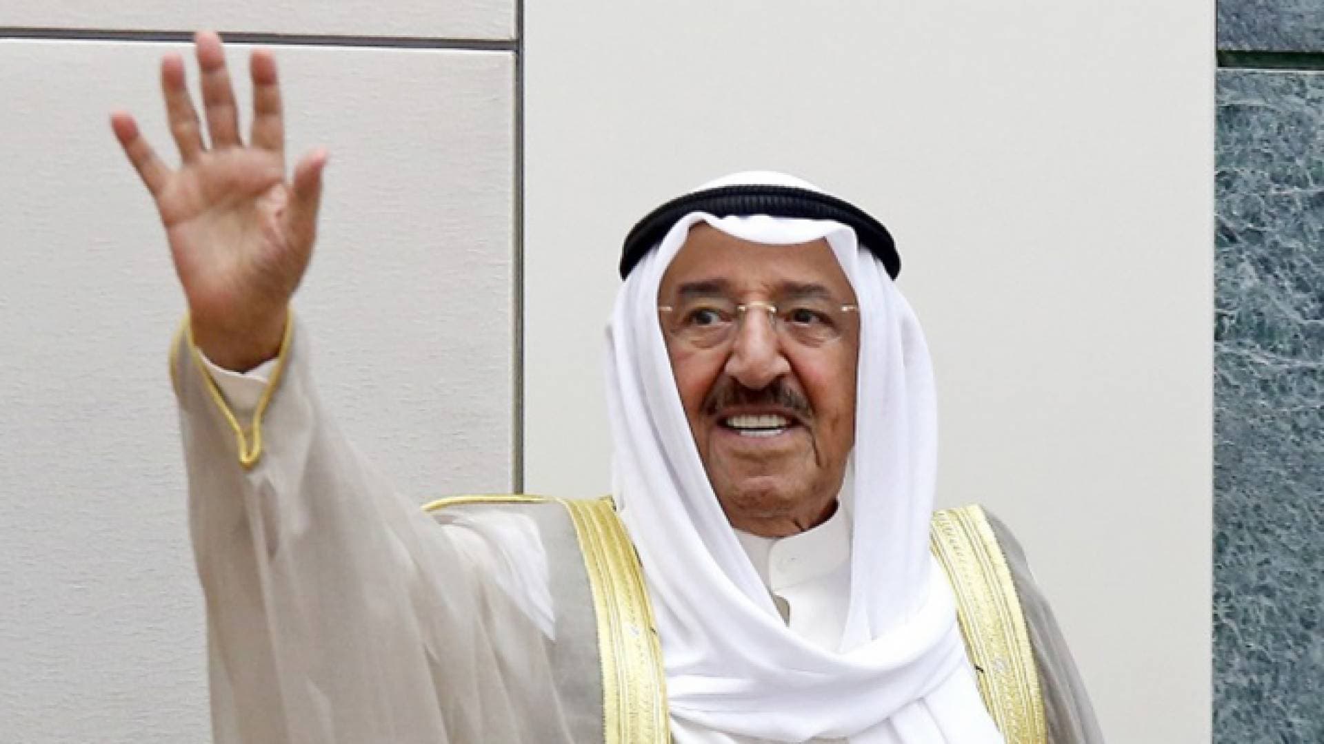 الكويت: جثمان فقيد الأمير الراحل يصل الى البلاد الأربعاء