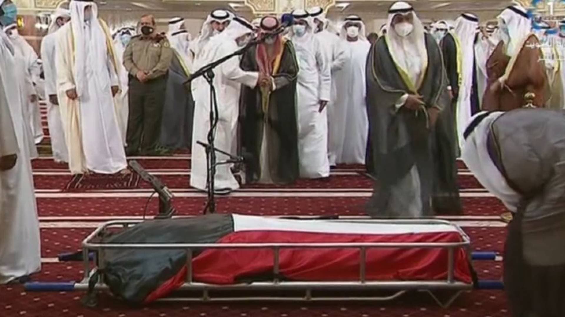 شاهدوا مراسم تشييع جثمان أمير الكويت "فيديو"