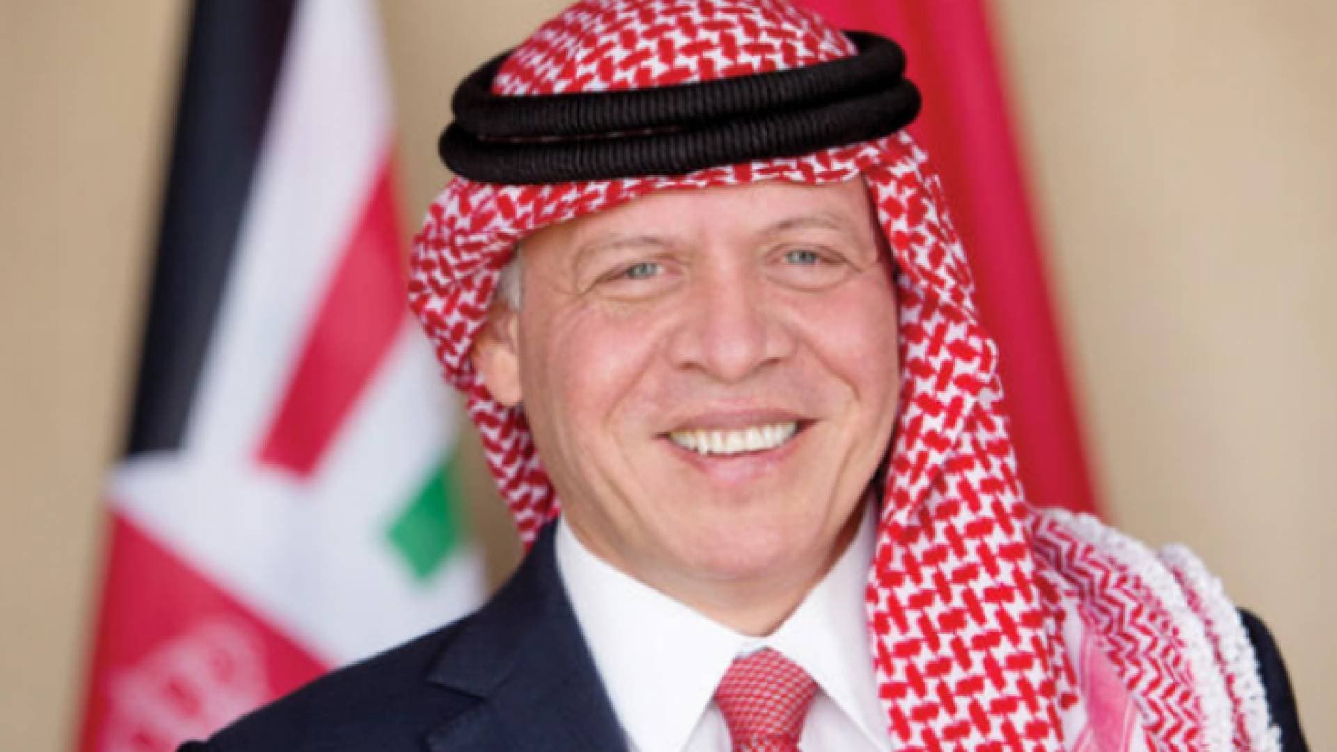 الملك يغادر إلى الإمارات للمشاركة في قمة ثلاثية بأبوظبي