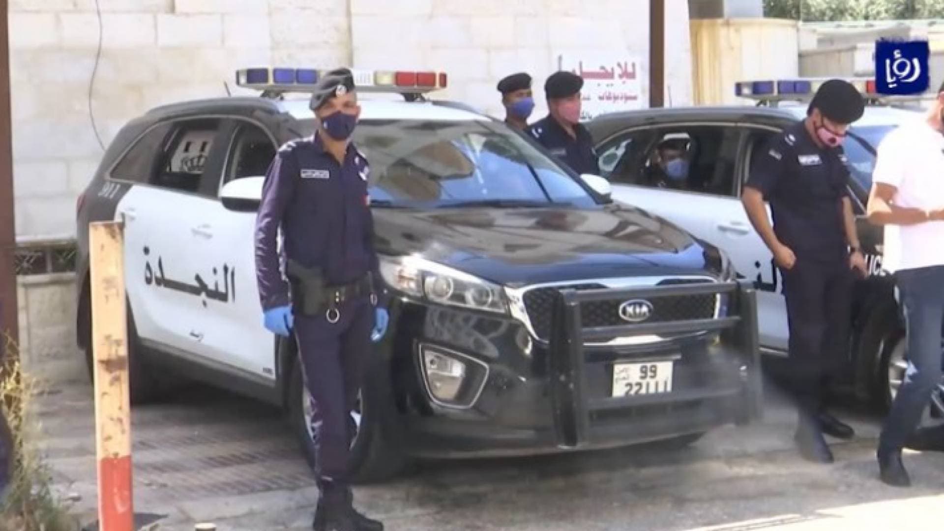 ١٦ نقطة أمنية ثابتة أمام المستشفيات في الأردن لمنع زيارة المرضى