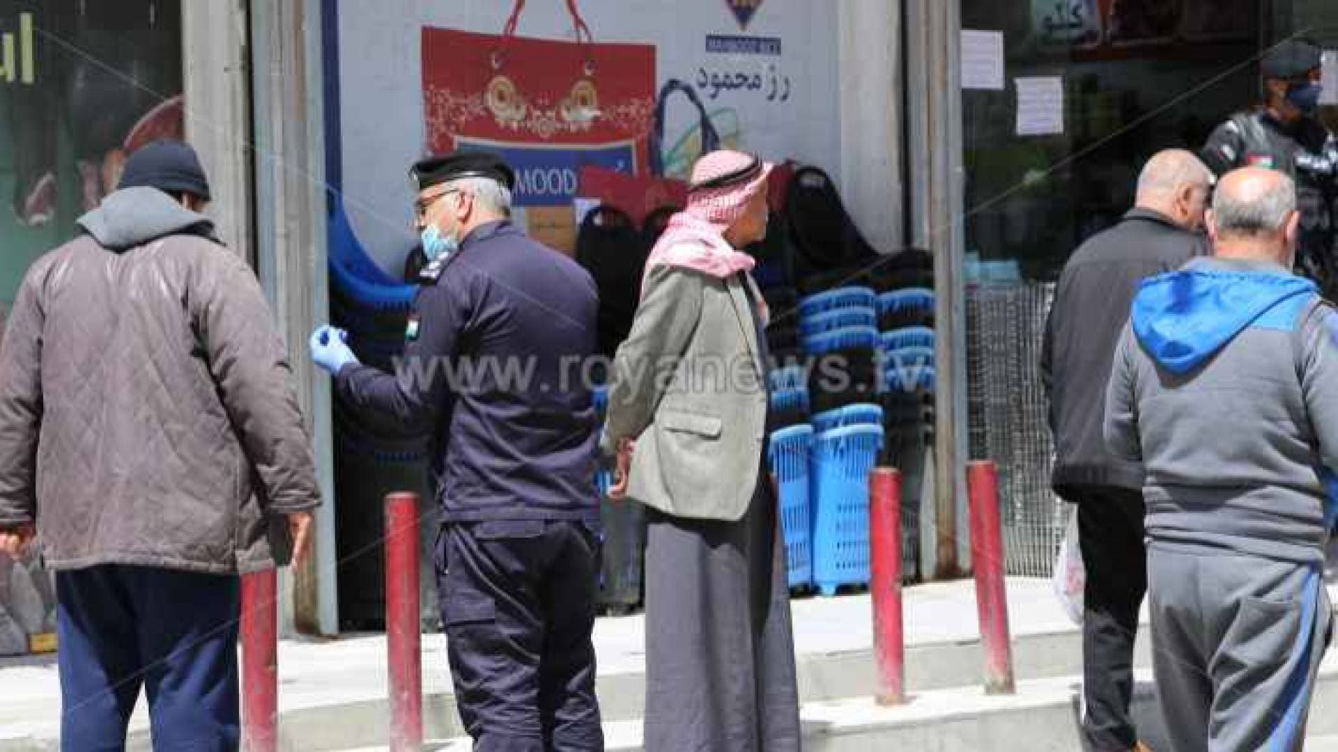 ضبط ١١٢ مخالفة لأمر الدفاع ٢٠ الخميس