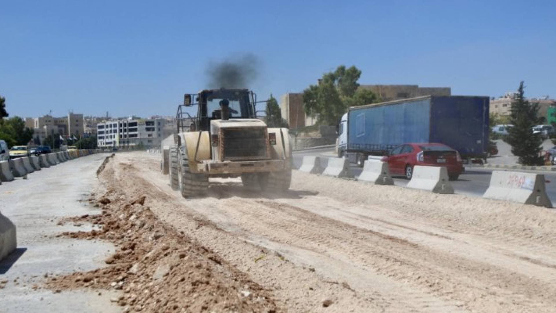 ٣٥ % نسبة الإنجاز في مشروع الباص السريع بين عمان والزرقاء