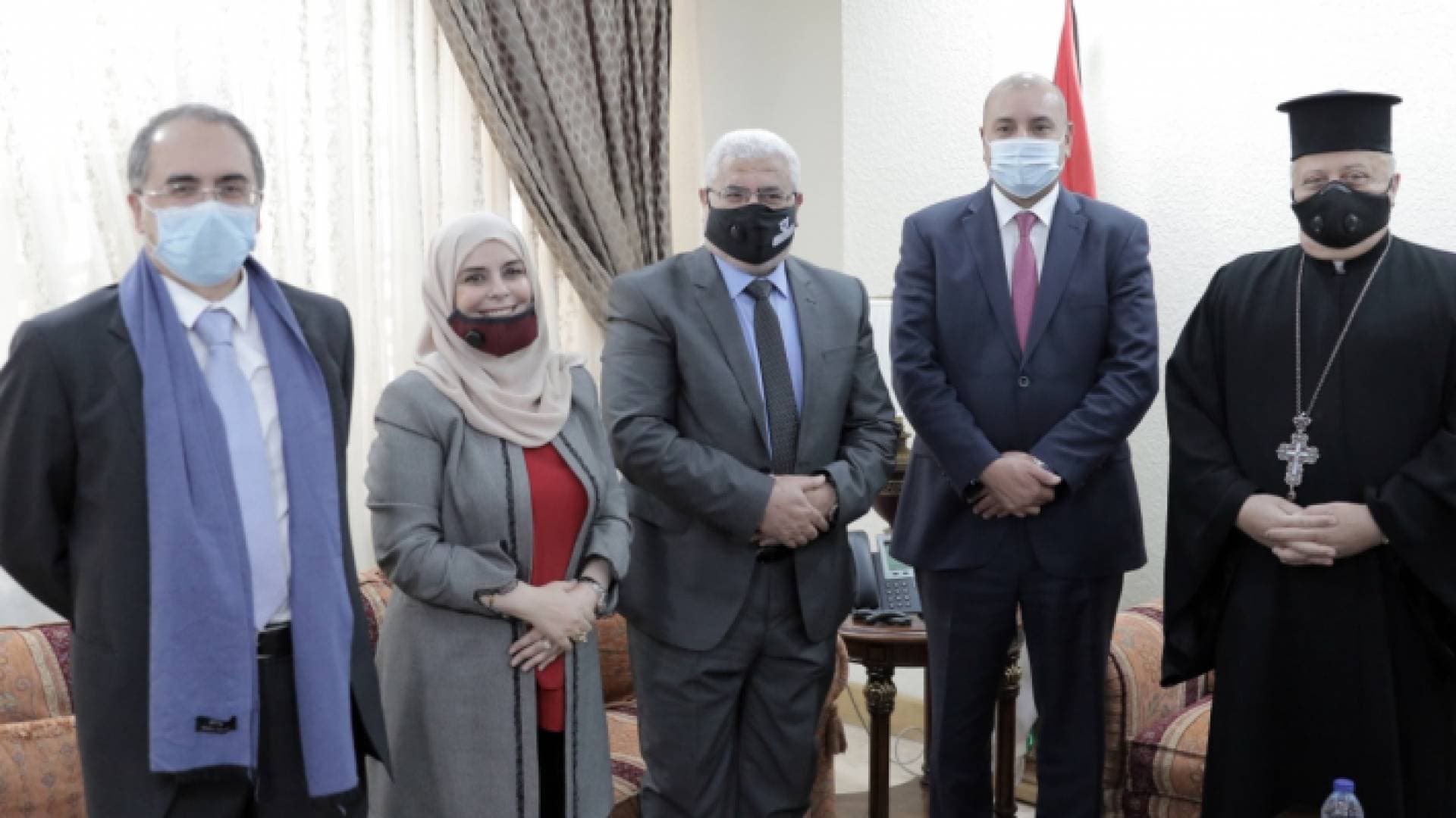 العودات يتسلم تقرير حالة حقوق الإنسان في المملكة لعام ٢٠١٩