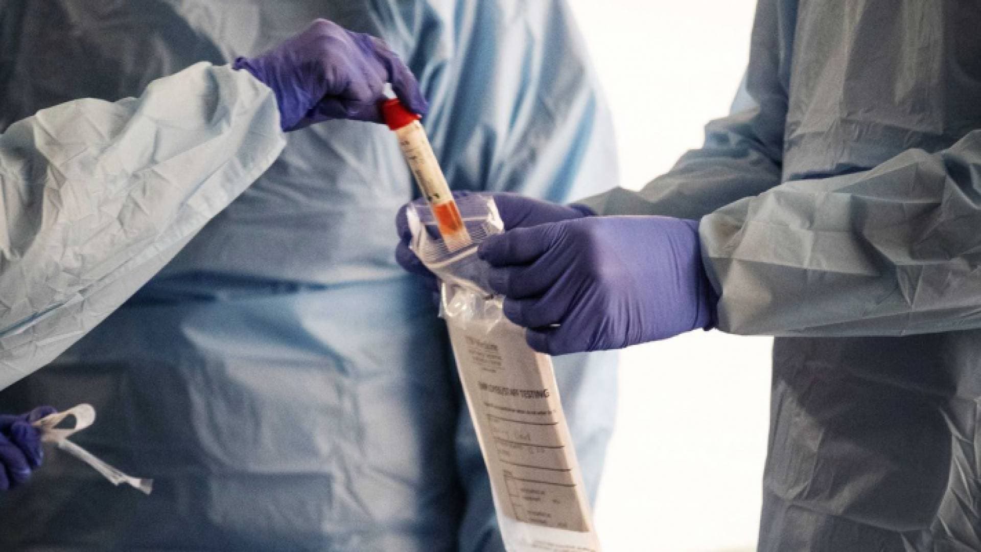 وزارة الصحة تطلق منصة لتسجيل الراغبين بأخذ لقاح كورونا.. رابط