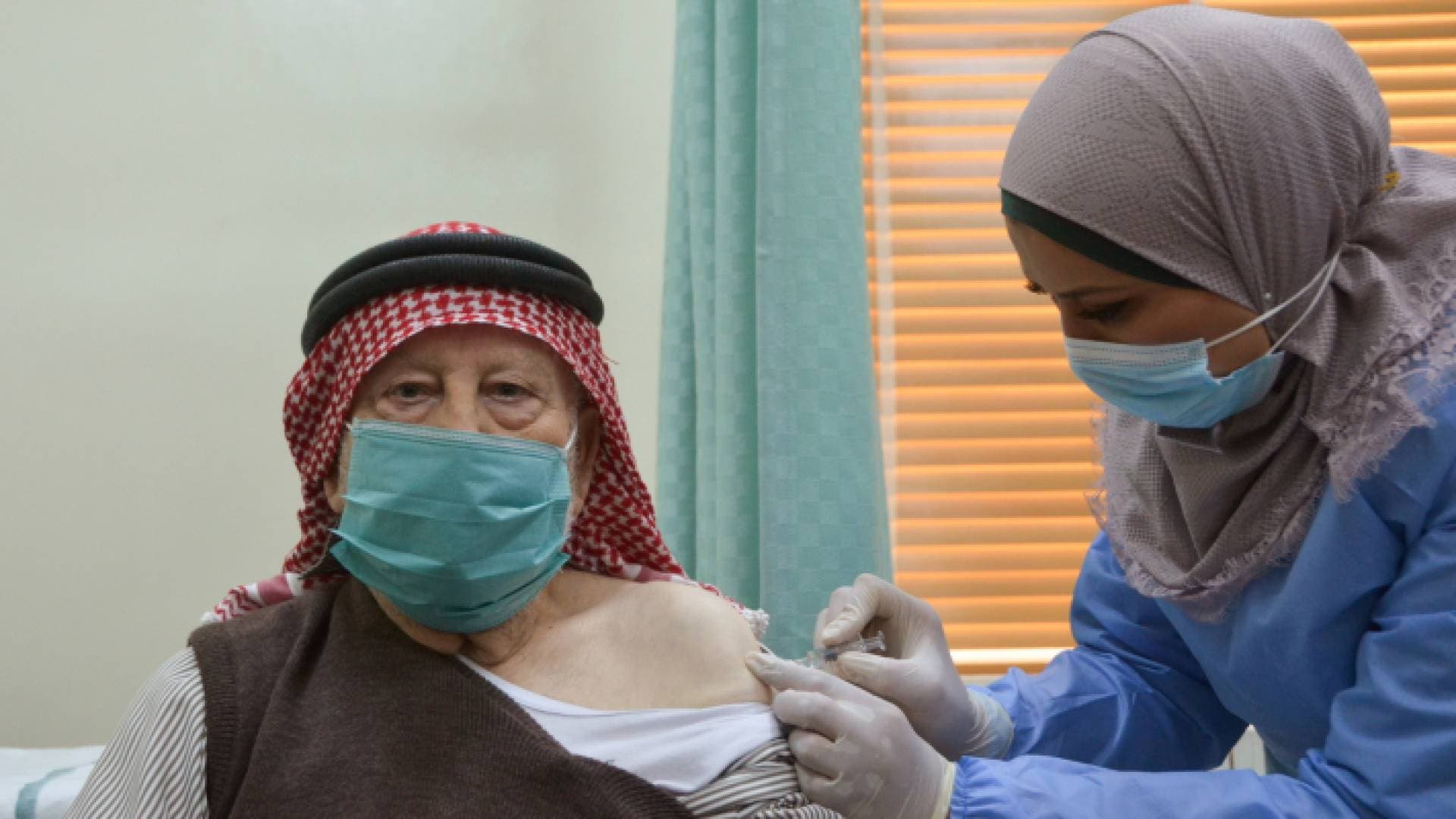 الهياجنة: ربع مليون شخص في الأردن سجلوا لتلقي لقاح كورونا