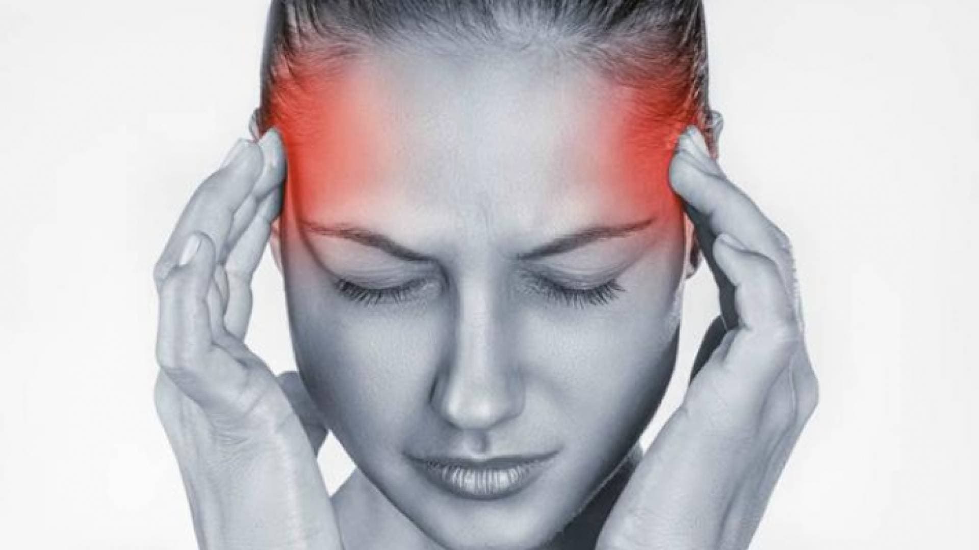 أبرزها الثوم والفلفل.. ١٧ طريقة لعلاج الصداع بدون أدوية