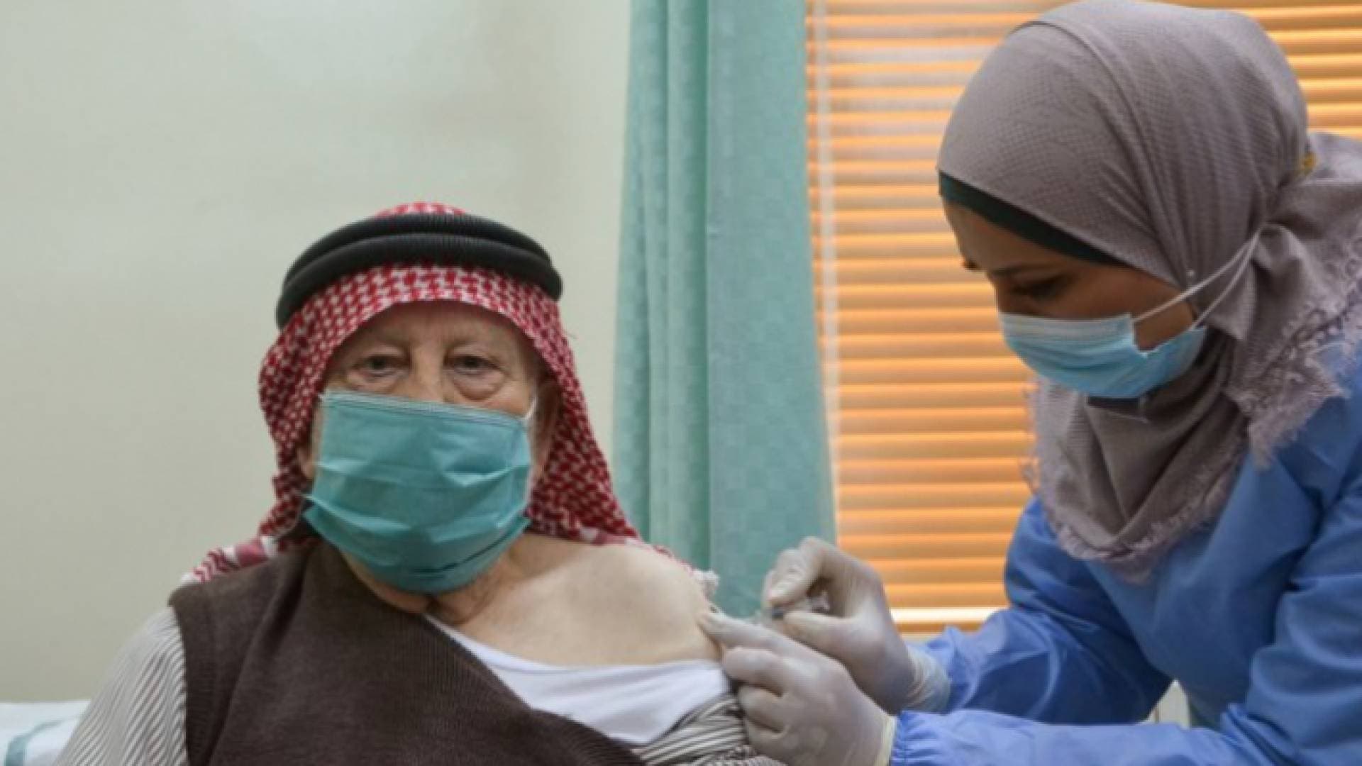 الهياجنة يوضح لرؤيا حول توقف بعض مراكز "تطعيم كورونا" في الأردن - فيديو