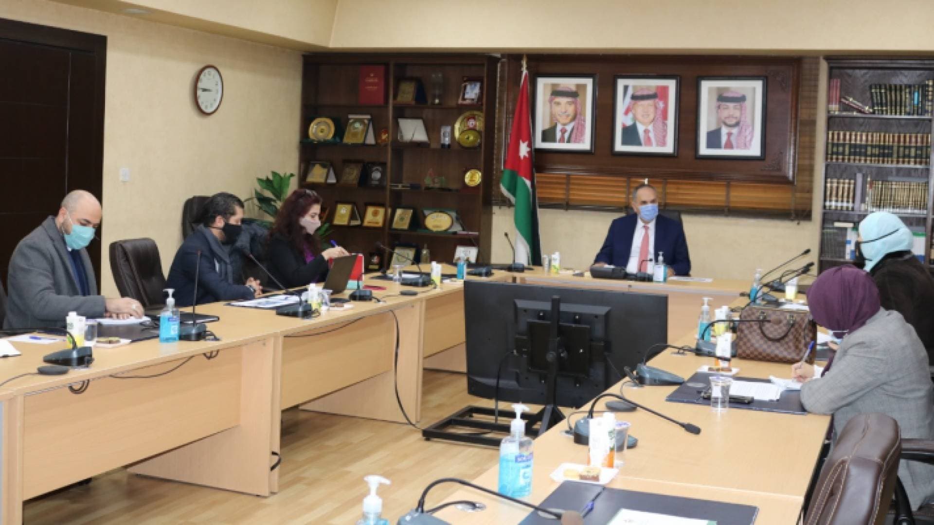 وزير العدل: النهوض بحالة حقوق الإنسان وفقا للثوابت الوطنية