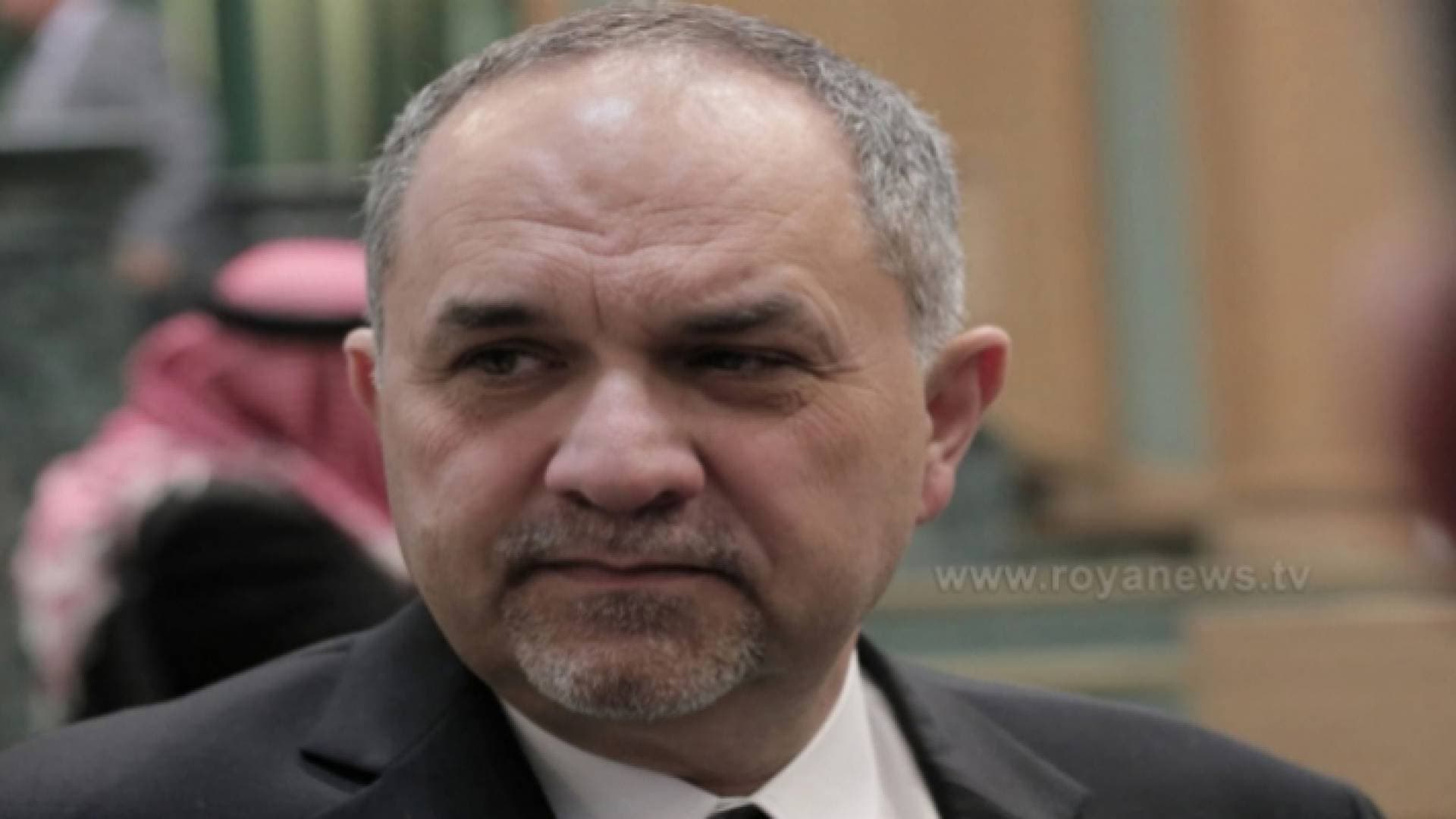 بعد يوم من استقالته.. التلهوني يتفاخر بمركز الخدمات الحكومية - صور