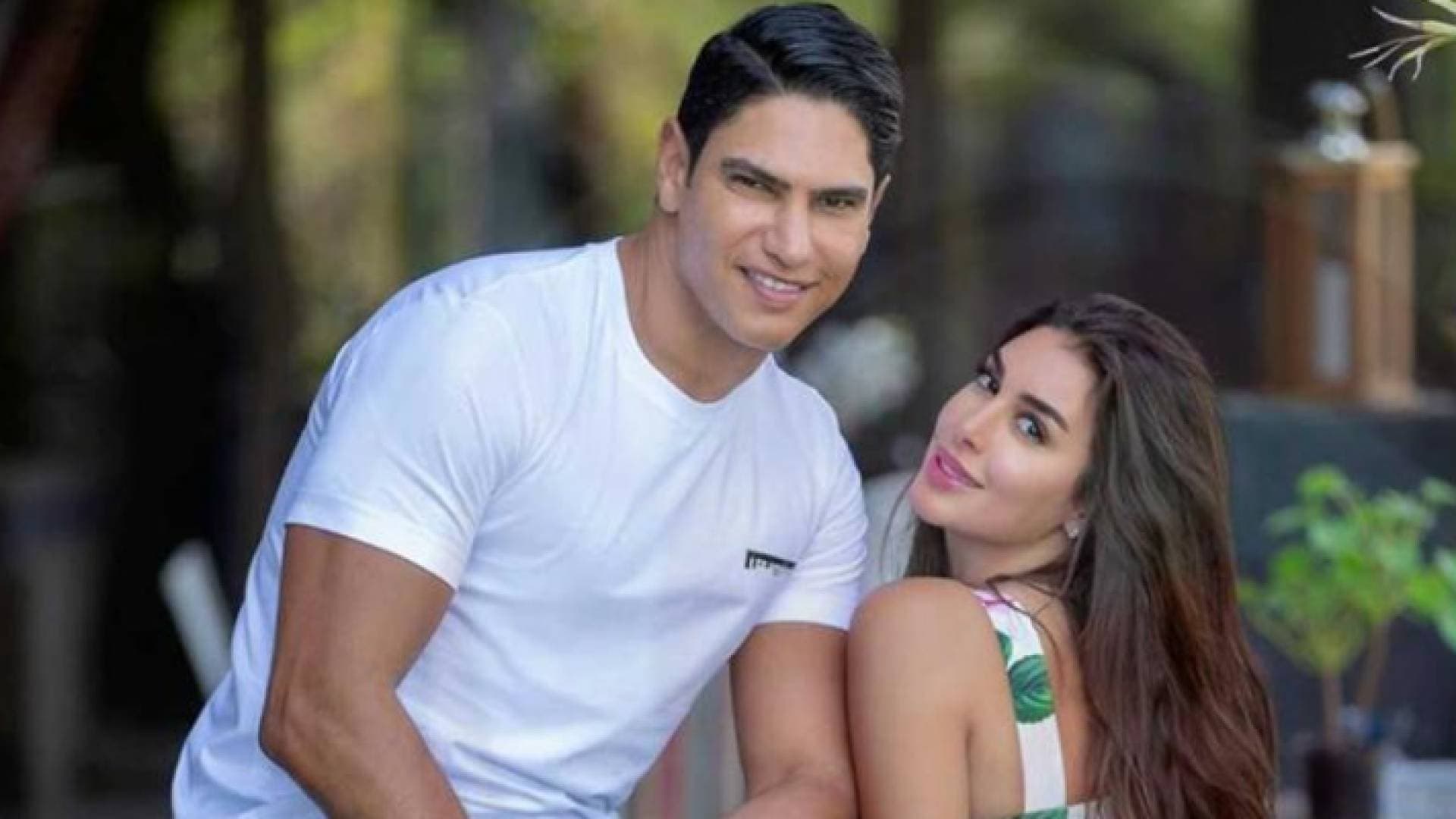كيف احتفلت ياسمين صبري وأحمد أبو هشيمة بذكرى زواجهما الأولى؟ - صور