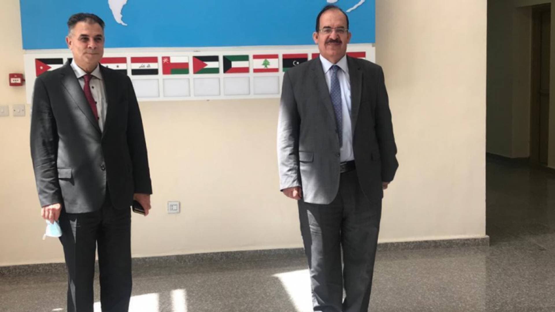 رئيس جامعة البلقاء التطبيقية يزور المركز الاقليمي لتدريس علوم وتكنولوجيا الفضاء لغرب آسيا - صور