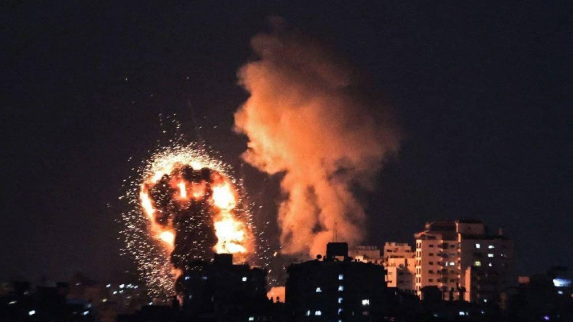 الاحتلال الاسرائيلي يستهدف موقعا للمقاومة الفلسطينية في غزة
