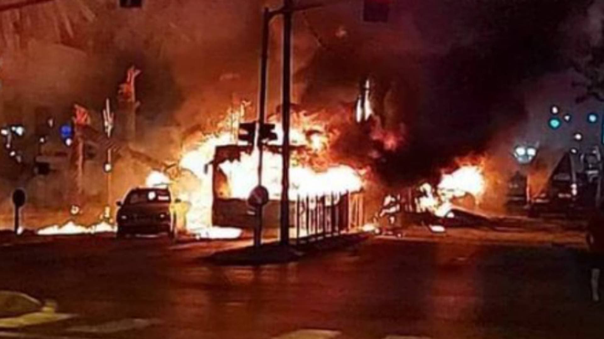 هنا استشهد ١٠ فلسطينيين بغارات طيران الاحتلال .. ومشاهد من رد المقاومة الفلسطينية في رامات غان