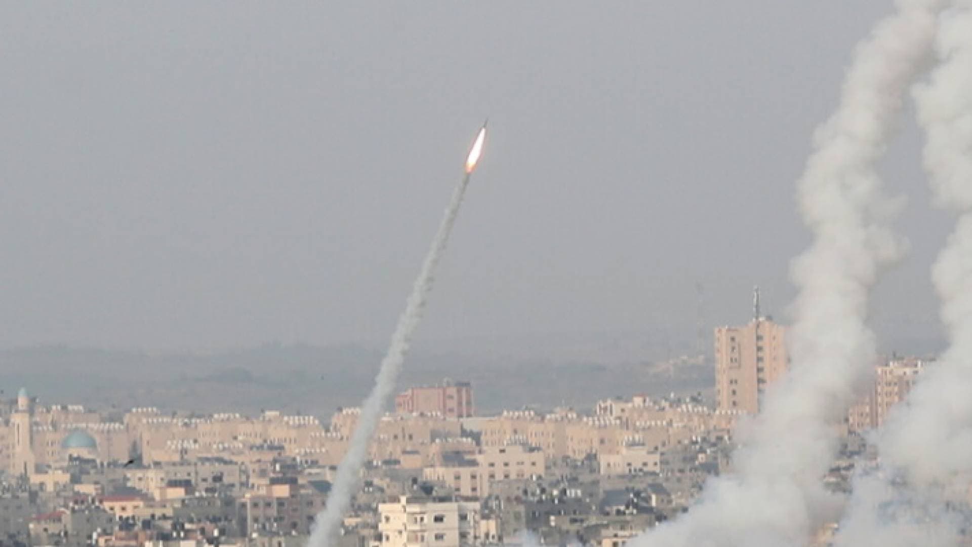 المقاومة الفلسطينية تقصف مستوطنات وحشدا لجيش الاحتلال الإسرائيلي