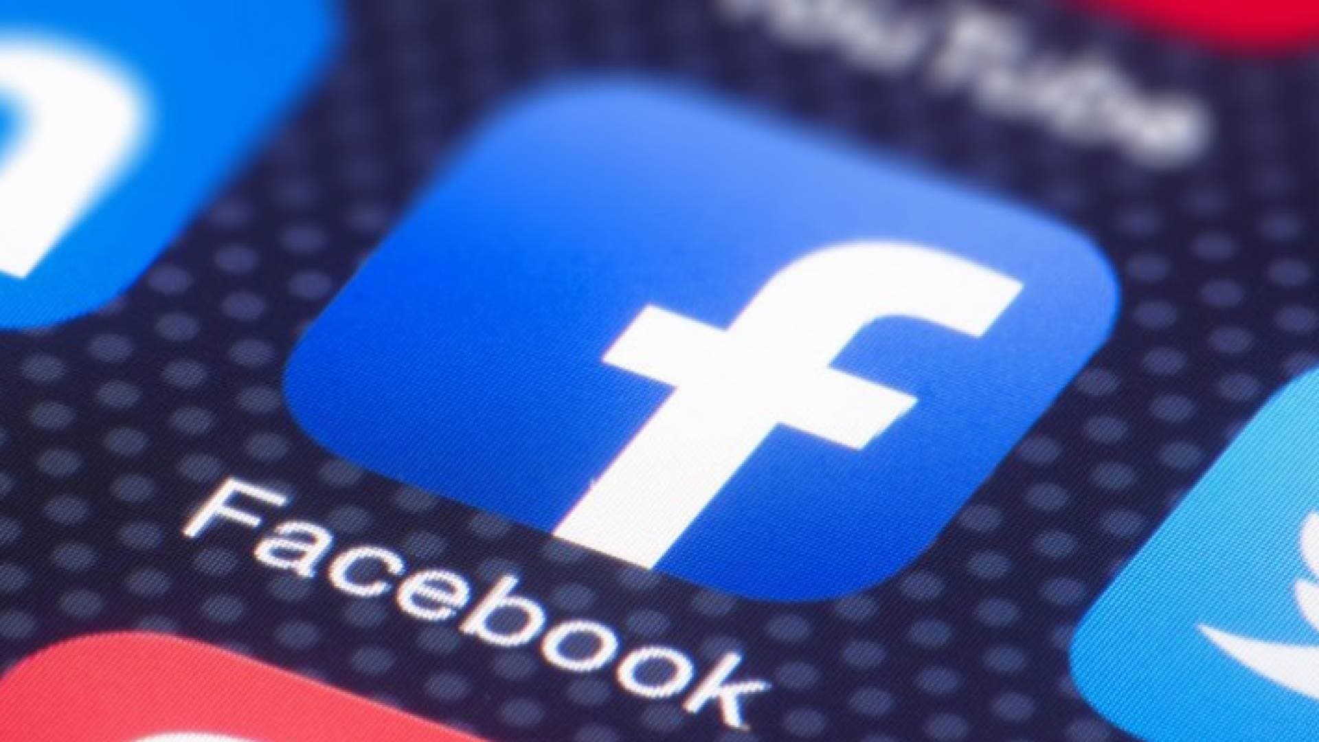 نصرة لفلسطين.. هل نجحت حملات التقييم السلبي لـ"فيسبوك"؟ خبير يجيب