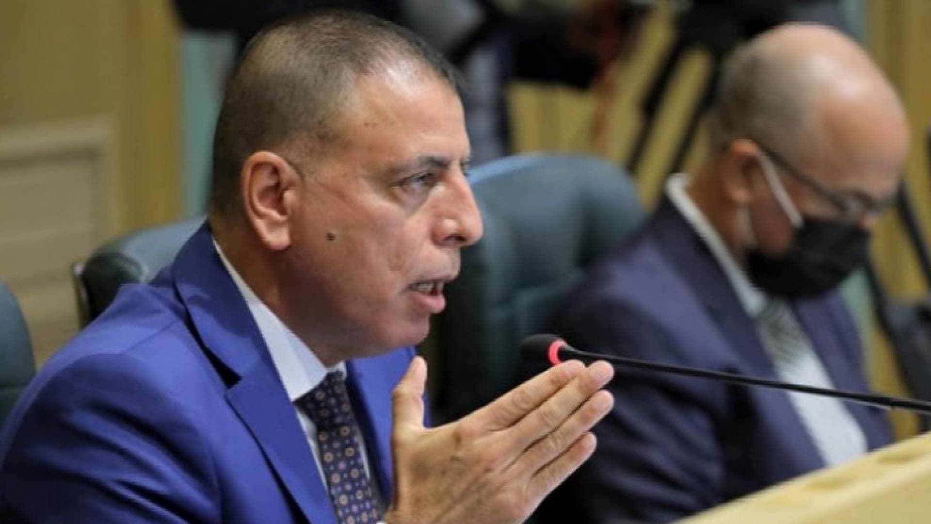 الفراية: الأجهزة المعنية تعاملت مع تداعيات انقطاع الكهرباء بكفاءة وحرفية وسرعة - فيديو