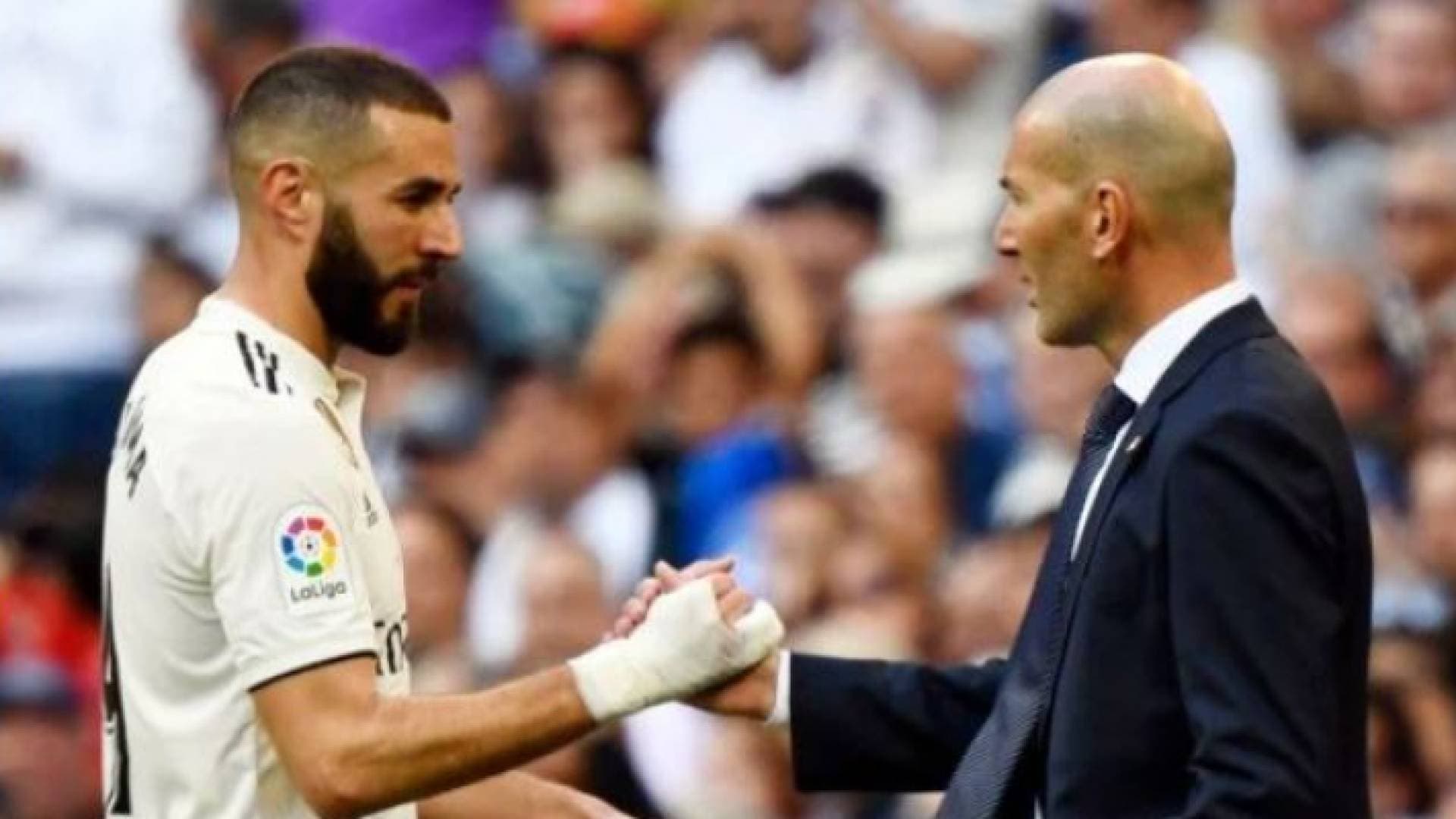بنزيما محبط لرحيل زيدان عن ريال مدريد