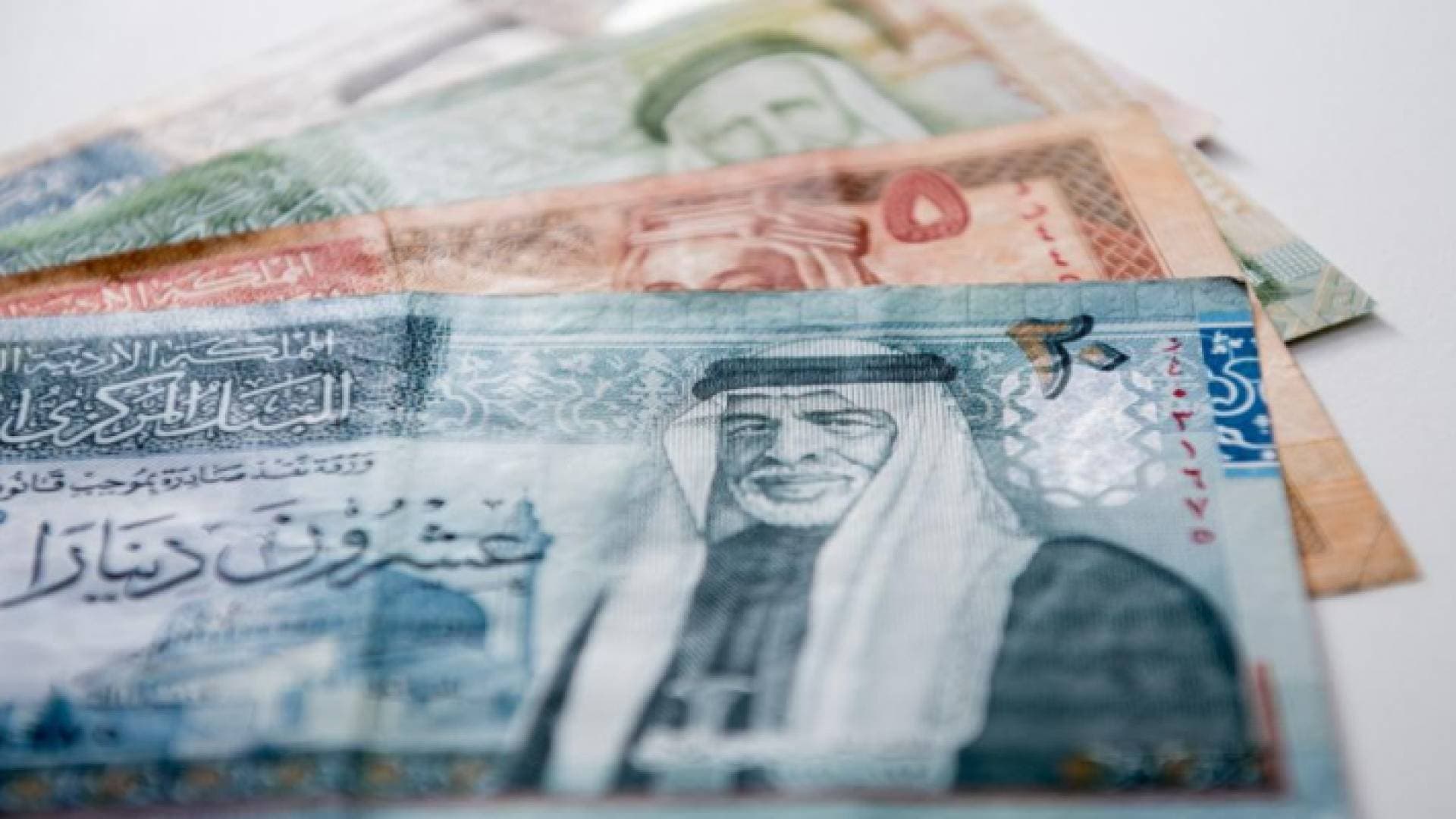 ارتفاع حجم الإيرادات المحلية لنهاية نيسان الماضي لتصل إلى ٢,٥٦٦ مليار دينار