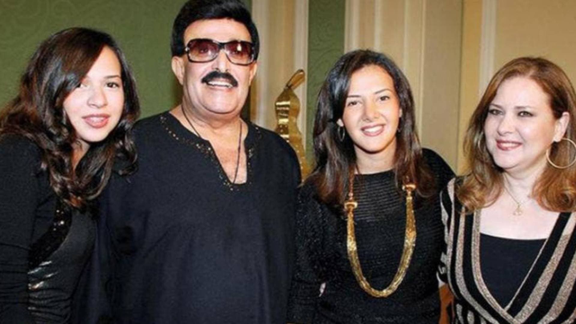 الفنانة المصرية دلال عبدالعزيز لا تعلم بوفاة زوجها سمير غانم حتى الآن