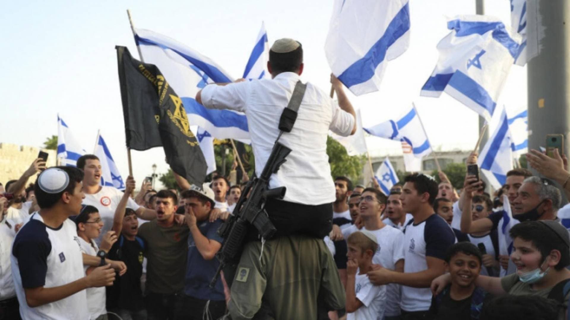 شرطة الاحتلال الإسرائيلي توافق على تنفيذ "مسيرة الأعلام" في القدس الثلاثاء المقبل