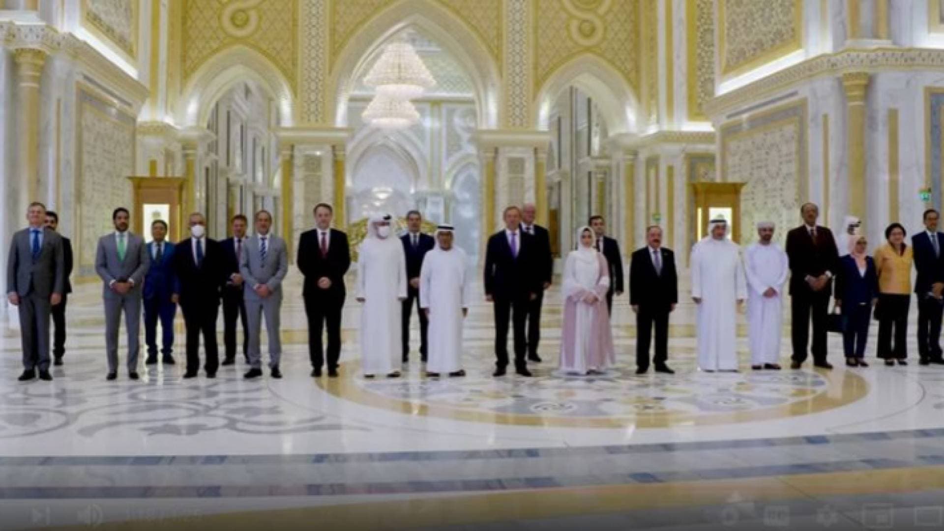 الإمارات تودع السفير الأردني جمعة العبادي وتكرمه - فيديو