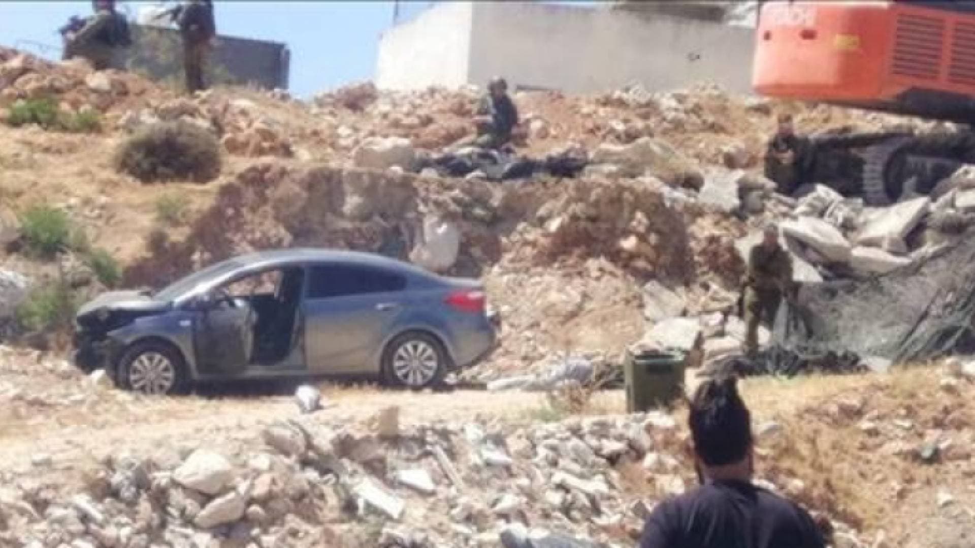 الاحتلال يطلق النار على سيدة فلسطينية في القدس - فيديو