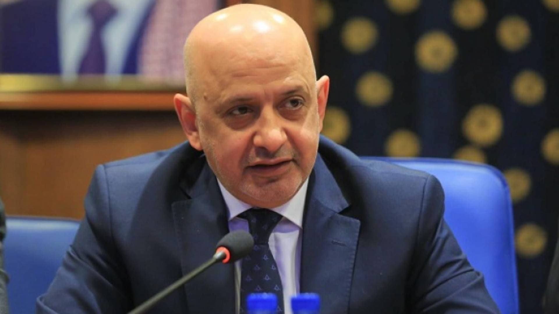 الحاج توفيق يطالب بإصدار أمر دفاع لضمان استقرار الأسعار في السوق الأردنية