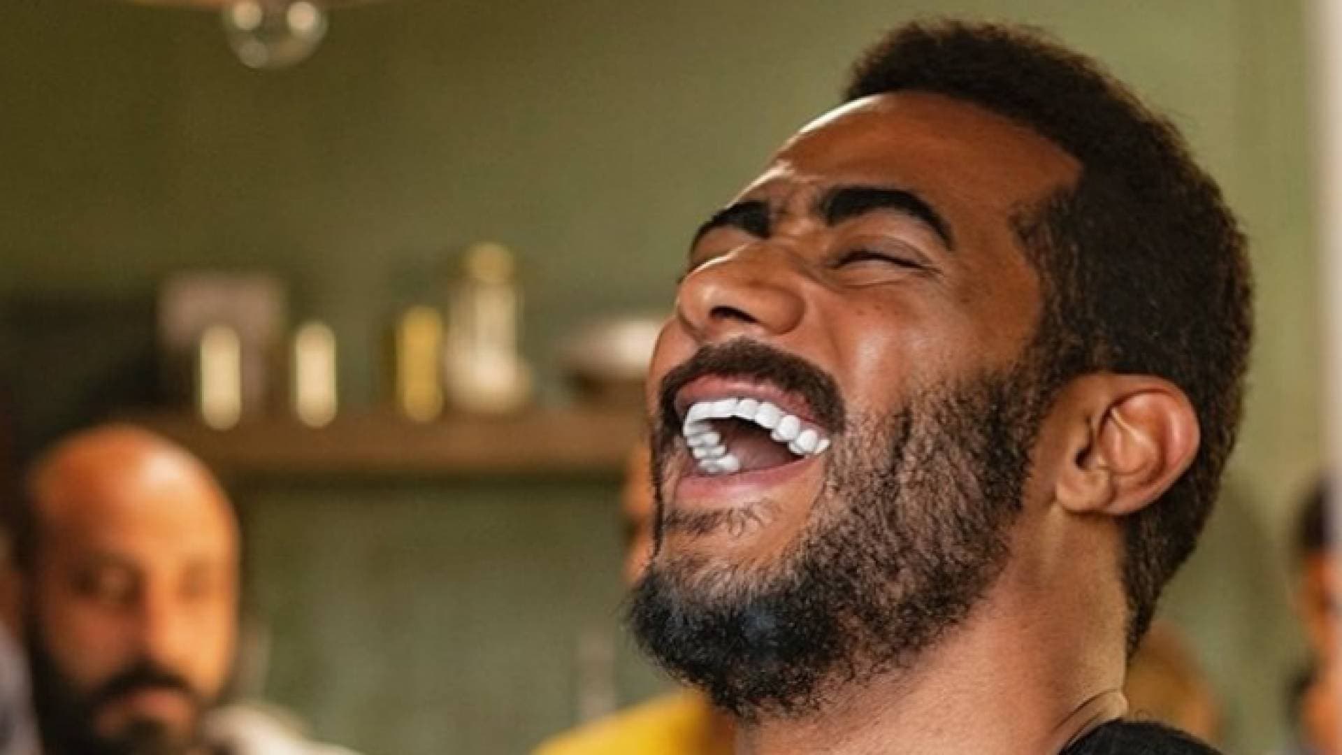 محمد رمضان يرد على اتهامات سميرة عبد العزيز له بالتطاول عليها - فيديو