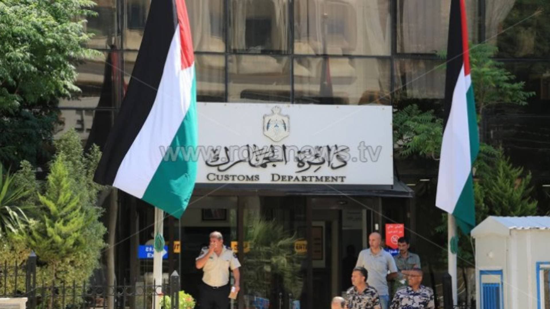 نحو ٤٥٠ ألف دينار قيمة مصالحات وتحصيلات النيابة العامة الجمركية لشهر أيار الماضي