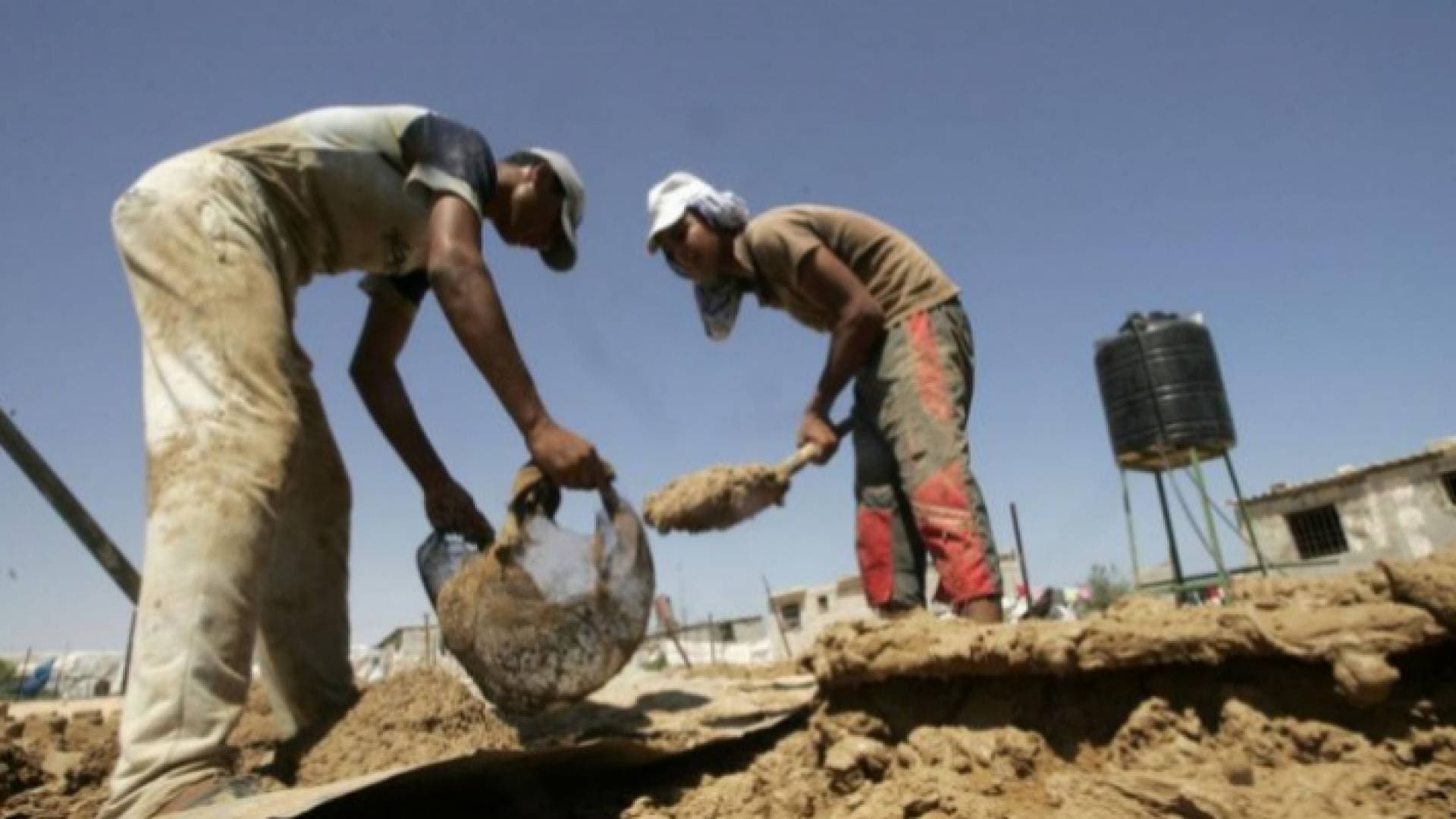 وزارة العمل تعلن إجراءات قوننة وتوفيق أوضاع العمالة غير الأردنية المخالفة